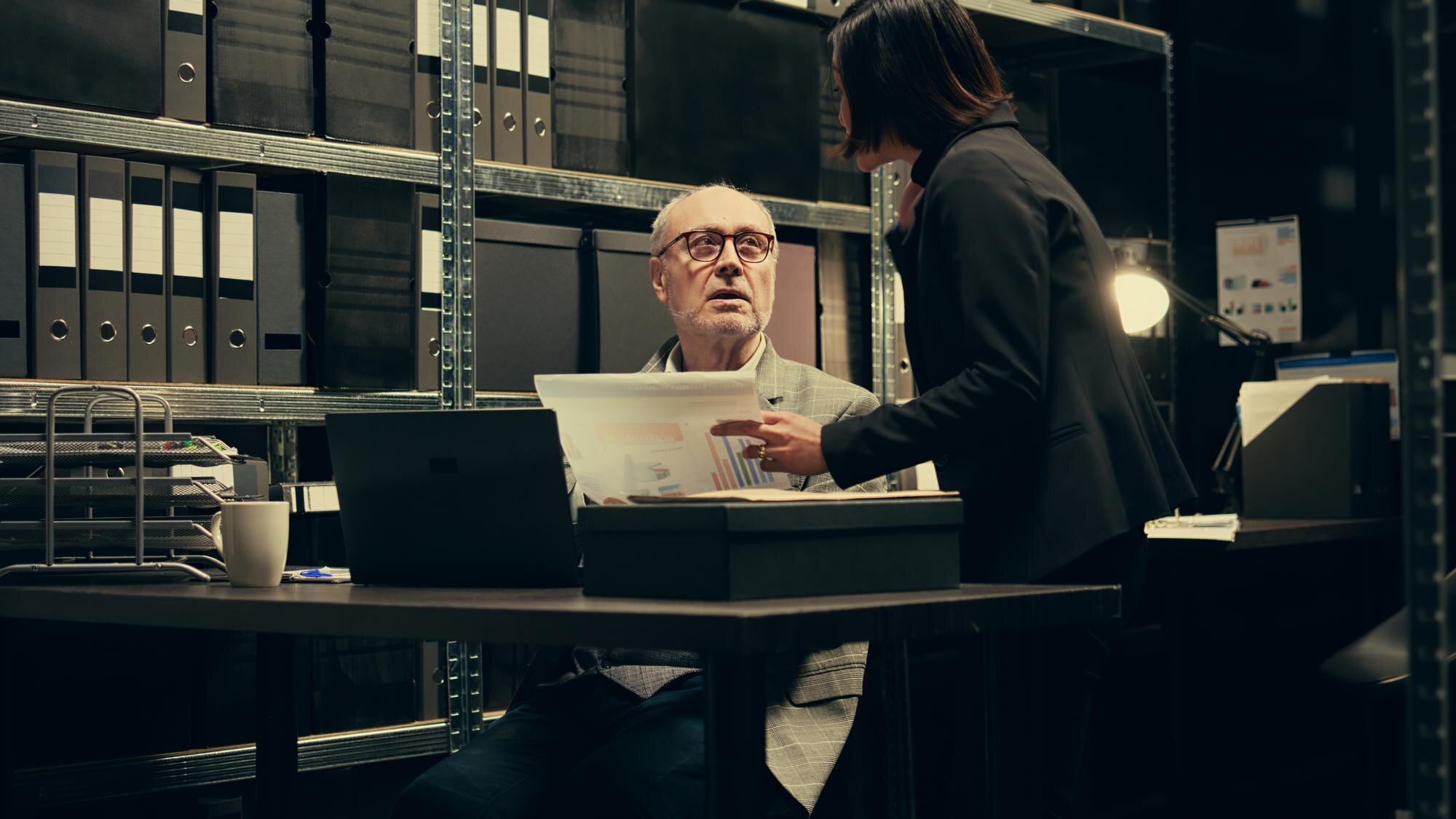 Investigators perform a financial forensic audit and business intelligence investigation for corporate investigations.